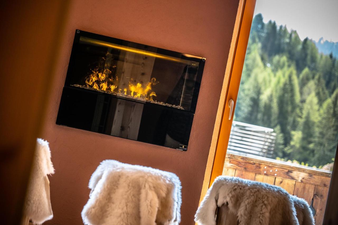 Dolomitenhotel Weisslahnbad Тирес Экстерьер фото